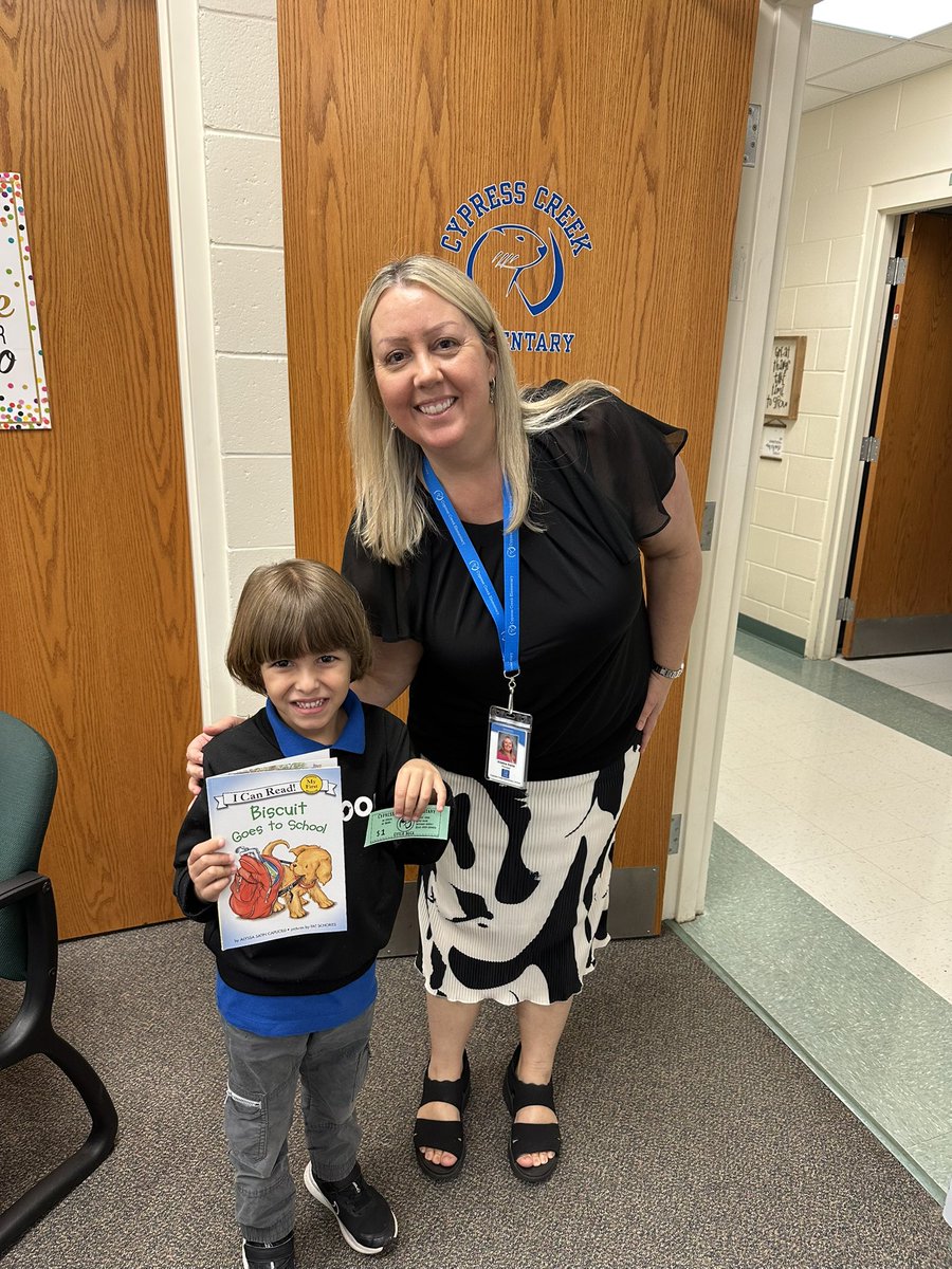 Congratulations to this sweet Biscuit reader! He was all smiles after sharing his story with Mrs. Kania. Keep shining, little reader!

#OtterSuccess #VCSSuccess #VCSFamily #VCSTogether #ottersmatter #EmpoweringExcellence