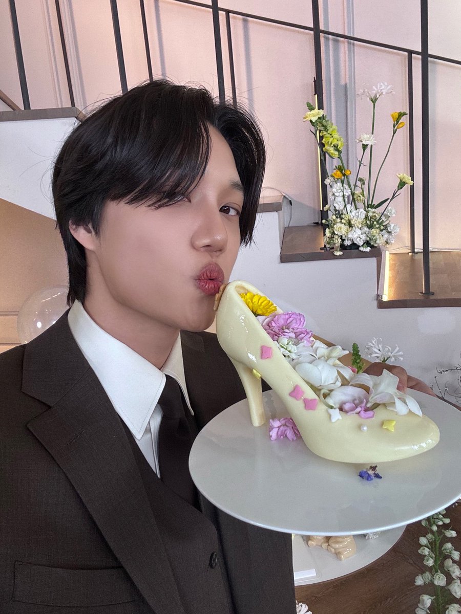 Exo-L Happy  Valentine 💝💑
#ValentinesDay 
#KAI #Kai #kai #EXO #EXO_시우민 #exo #카이 #엑소