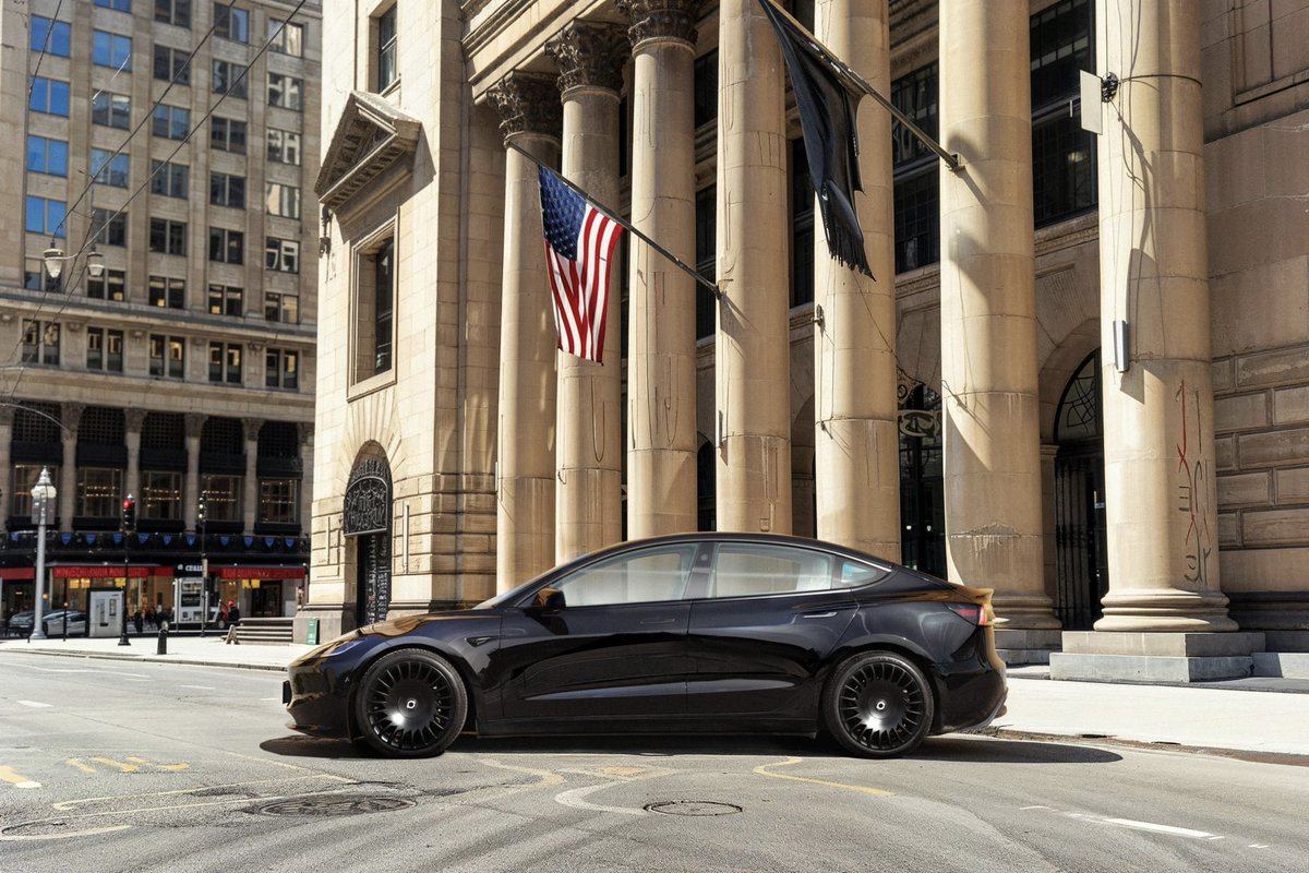 DEFLATION OF PRICES IN THE US!
We just registered The New Aero Inc. 🇺🇸and have a bulk shipment of wheels on the way from our German 🇩🇪 factory to our US warehouse. Ahead of the new US website a newsletter with amazing offers will be sent, soon! Sign up at thenewaero.com