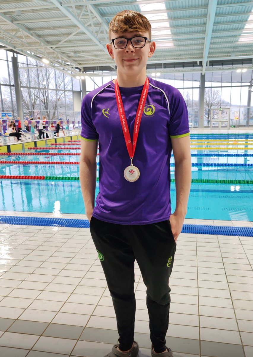 RCT Performance Swim (@rctswimsquad) on Twitter photo Llongyfarchiadau mawr Rhys! Three gold medals π₯π₯π₯in the 50m breaststroke, 100m breaststroke and 200m breaststroke ππ»ππ»π€©π€©#teamrct ππ #threegolds <a href="/garth_olwg/">Ysgol Garth Olwg</a> <a href="/AddGorffGO/">AddGorffGO</a> Llongyfarchiadau mawr Rhys! Three gold medals π₯π₯π₯in the 50m breaststroke, 100m breaststroke and 200m breaststroke ππ»ππ»π€©π€©#teamrct ππ #threegolds <a href="/garth_olwg/">Ysgol Garth Olwg</a> <a href="/AddGorffGO/">AddGorffGO</a>