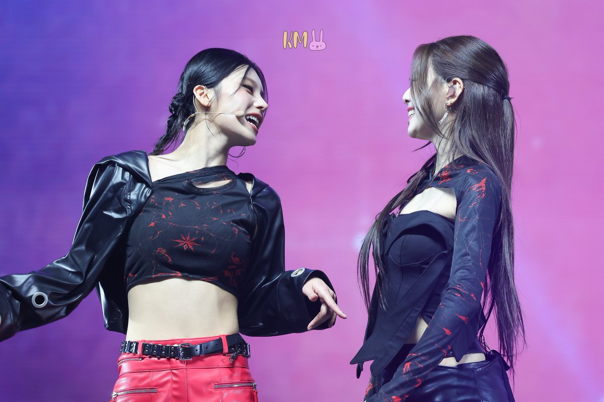 250119 UTO FEST in YOKOHAMA HQ ❹

#ITZY #있지 #イッチ
#YUNA #유나 #ユナ
#YEJI #예지 #イェジ
<a href="/ITZYofficial/">ITZY</a>