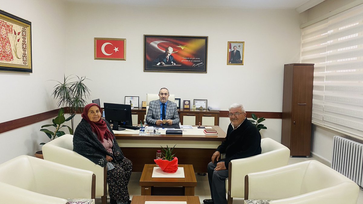 Sarıgöl İlçe Nüfus Müdürlüğü (@sar_nufus) on Twitter photo Randevu alamayan büyüklerimizi misafir ederek, T.C Kimlik Kartı müracaatlarını ve hayır dualarını aldık.
<a href="/TCNufus/">Nüfus ve Vatandaşlık İşleri Genel Müdürlüğü</a>
<a href="/ManisaValiligi/">Manisa Valiliği</a>
<a href="/ManisaNufus/">Manisa İl Nüfus ve Vatandaşlık Müdürlüğü</a>
<a href="/ilvan_krdag/">İlvan Kırdağ</a> Randevu alamayan büyüklerimizi misafir ederek, T.C Kimlik Kartı müracaatlarını ve hayır dualarını aldık.
<a href="/TCNufus/">Nüfus ve Vatandaşlık İşleri Genel Müdürlüğü</a>
<a href="/ManisaValiligi/">Manisa Valiliği</a>
<a href="/ManisaNufus/">Manisa İl Nüfus ve Vatandaşlık Müdürlüğü</a>
<a href="/ilvan_krdag/">İlvan Kırdağ</a>