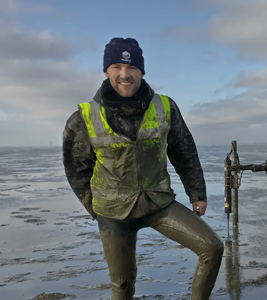 TU Delft (@tudelft) on Twitter photo During the next few months, the Wadden Sea will be the subject of a project undertaken by researchers from TU Delft and <a href="/UniUtrecht/">Utrecht University</a>.
Measuring equipment in the channels and on the mudflats will help explain the interaction of water, sand, and mud.
🔗 edu.nl/3cuuu During the next few months, the Wadden Sea will be the subject of a project undertaken by researchers from TU Delft and <a href="/UniUtrecht/">Utrecht University</a>.
Measuring equipment in the channels and on the mudflats will help explain the interaction of water, sand, and mud.
🔗 edu.nl/3cuuu