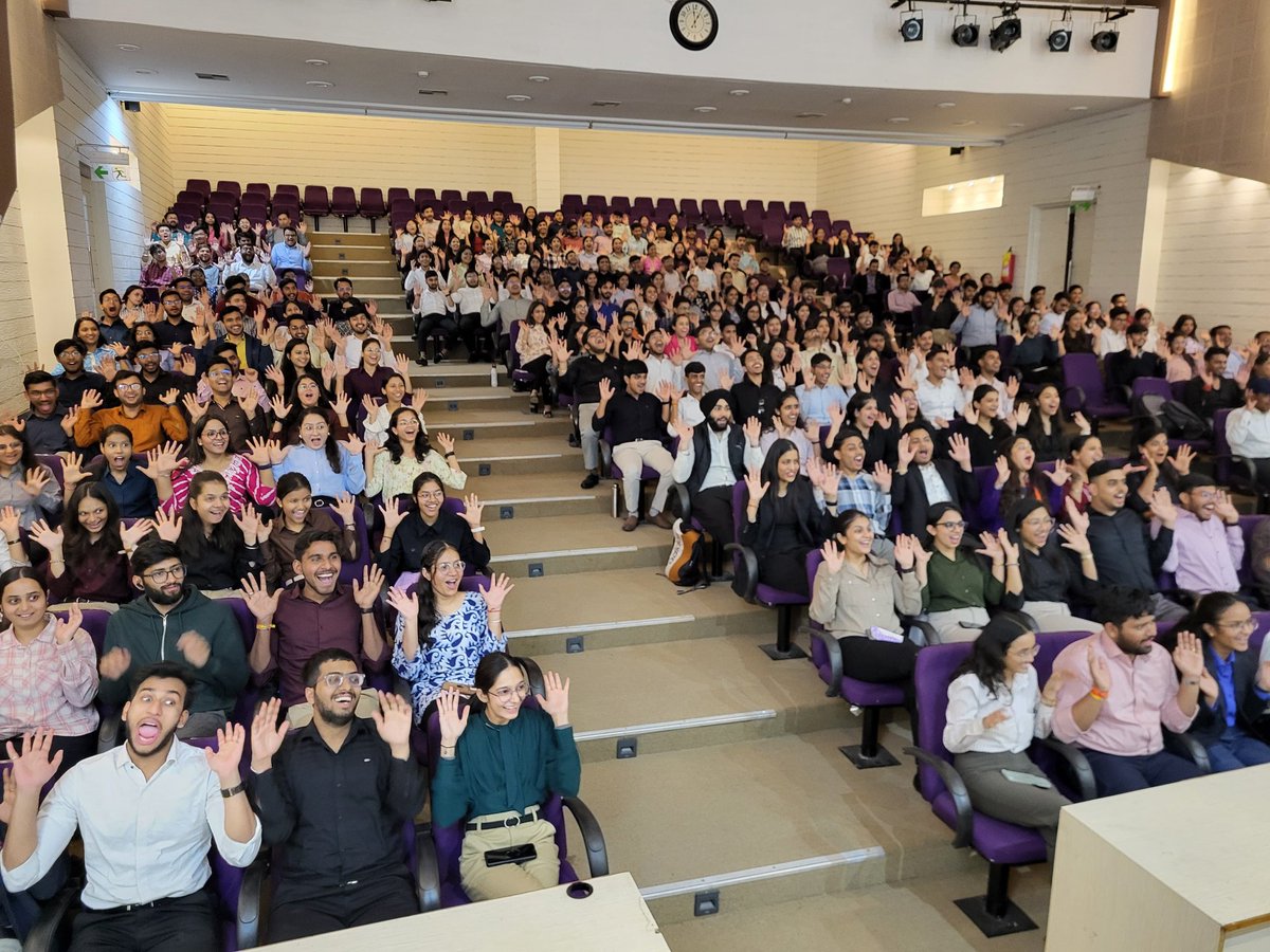 inclimatmission's tweet image. Session at The Institute of Chartered Accountant Of India

300+ Attendees ✨

#IndoreClimateMission #SolarManOfIndia #CA