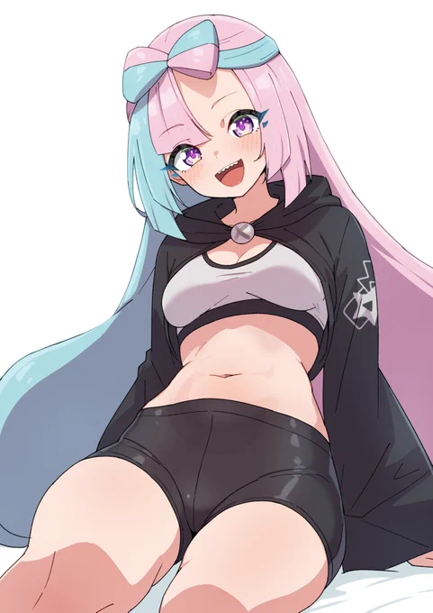 #これを見た人はおへそを見せる見た人強制 