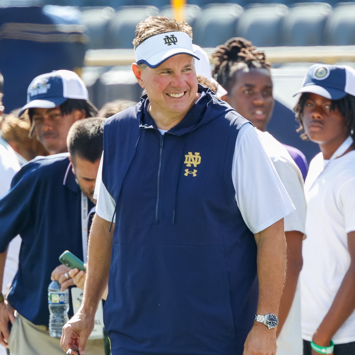 "People always ask me, in this age of transactional sports, what it was like to coach at Notre Dame. I'll say this: It was the greatest 1,000 days of my career to be associated and to wake up and coach those young men every day."

— Al Golden tonight on3.com/teams/notre-da…