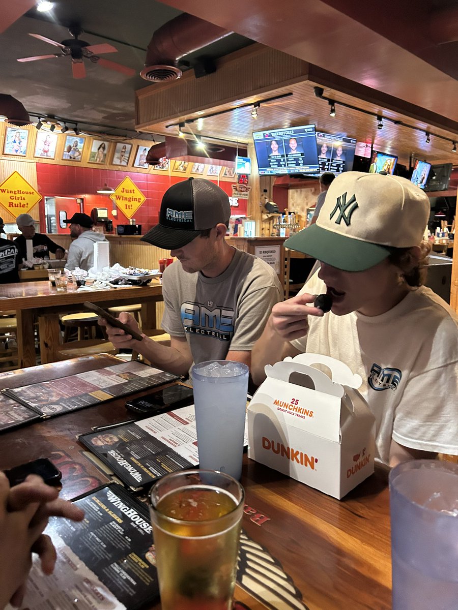 BYOM night at winghouse