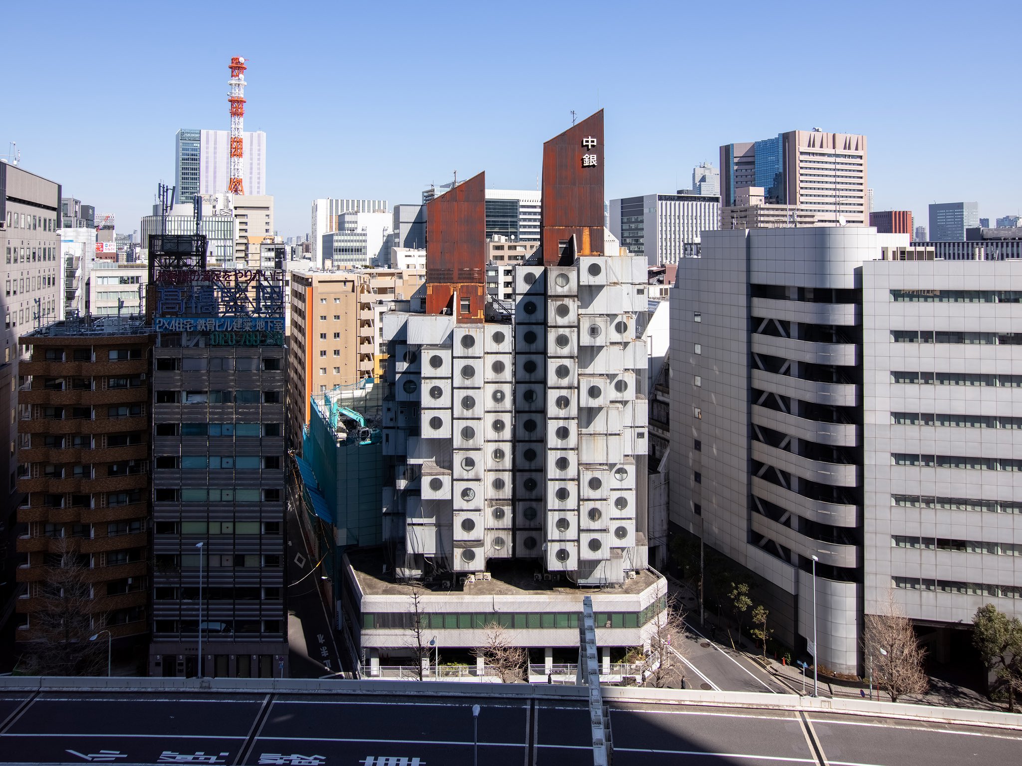 中銀カプセルタワービルA606プロジェクト代表・一級建築士いしま 中銀カプセルタワービルA606プロジェクト代表・一級建築士いしま