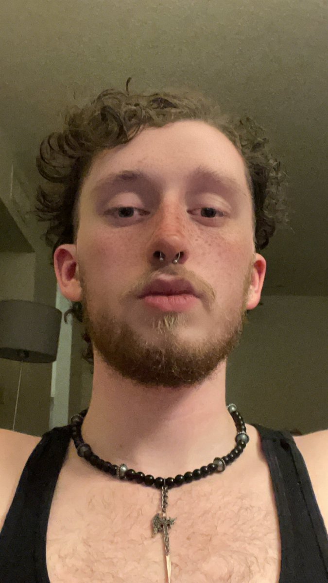 NonRinary's tweet image. following in @itsnothexxxical 's footsteps (unintentionally)