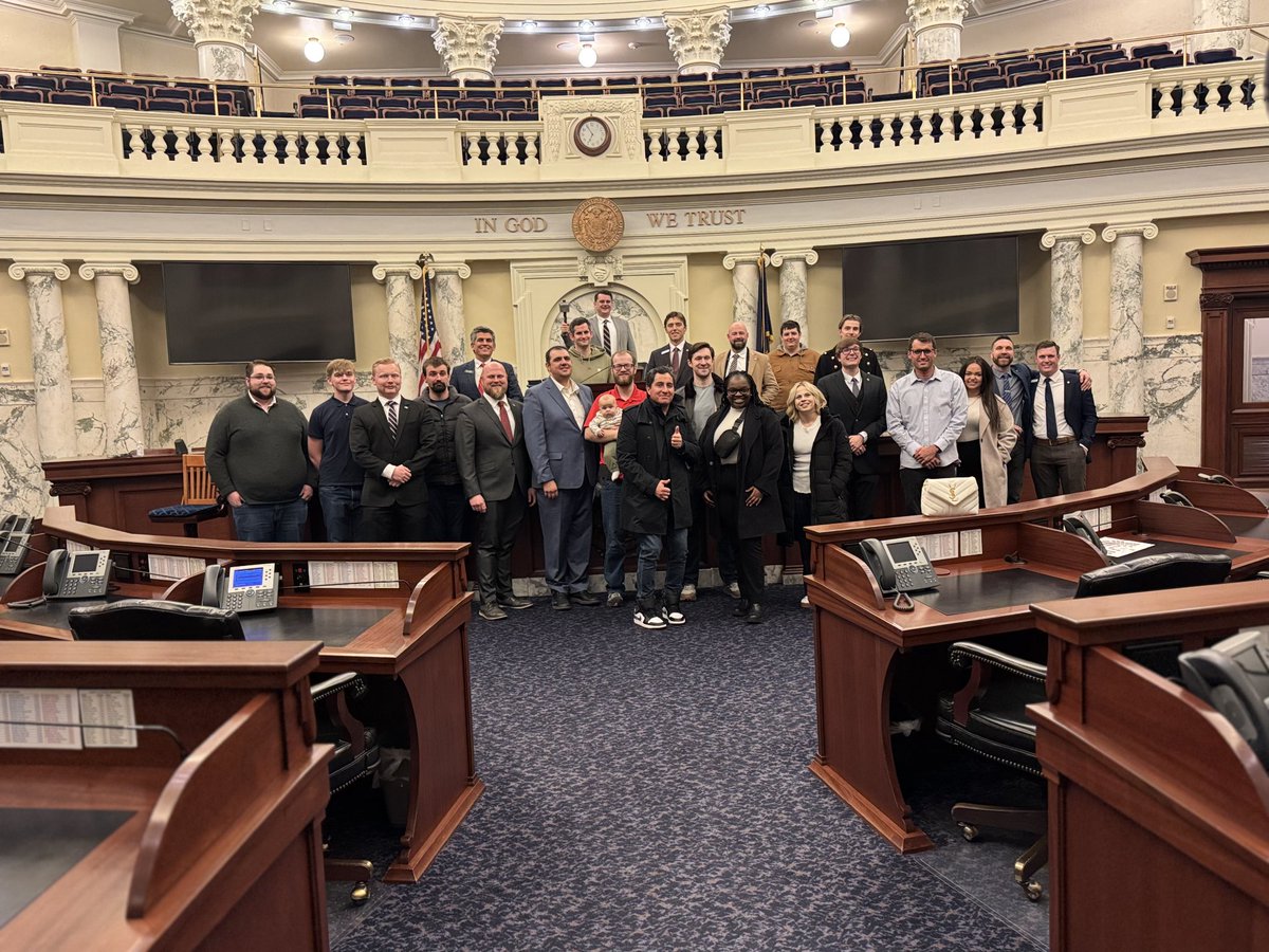 TylerRicksID's tweet photo. Great time at the @IdahoYRs tour, townhall, and debate tonight. Great connecting with new folks and getting stuff signed for the collection!
 #idgop #idyr #yrslead #younggop #youngrepublicans https://t.co/lDJ41mnEC0