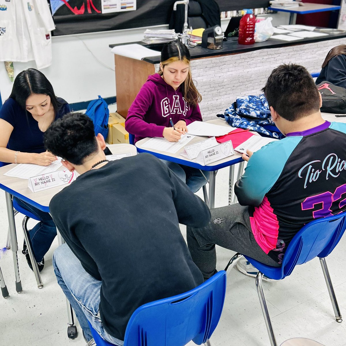 Forensic students “speed dated” into the world of #LoveCrimes, analyzing passion, betrayal, and everything in between. Love may be sweet, but the science of uncovering its darker side is even sweeter #SEHSTheBest #ScienceWithMrA