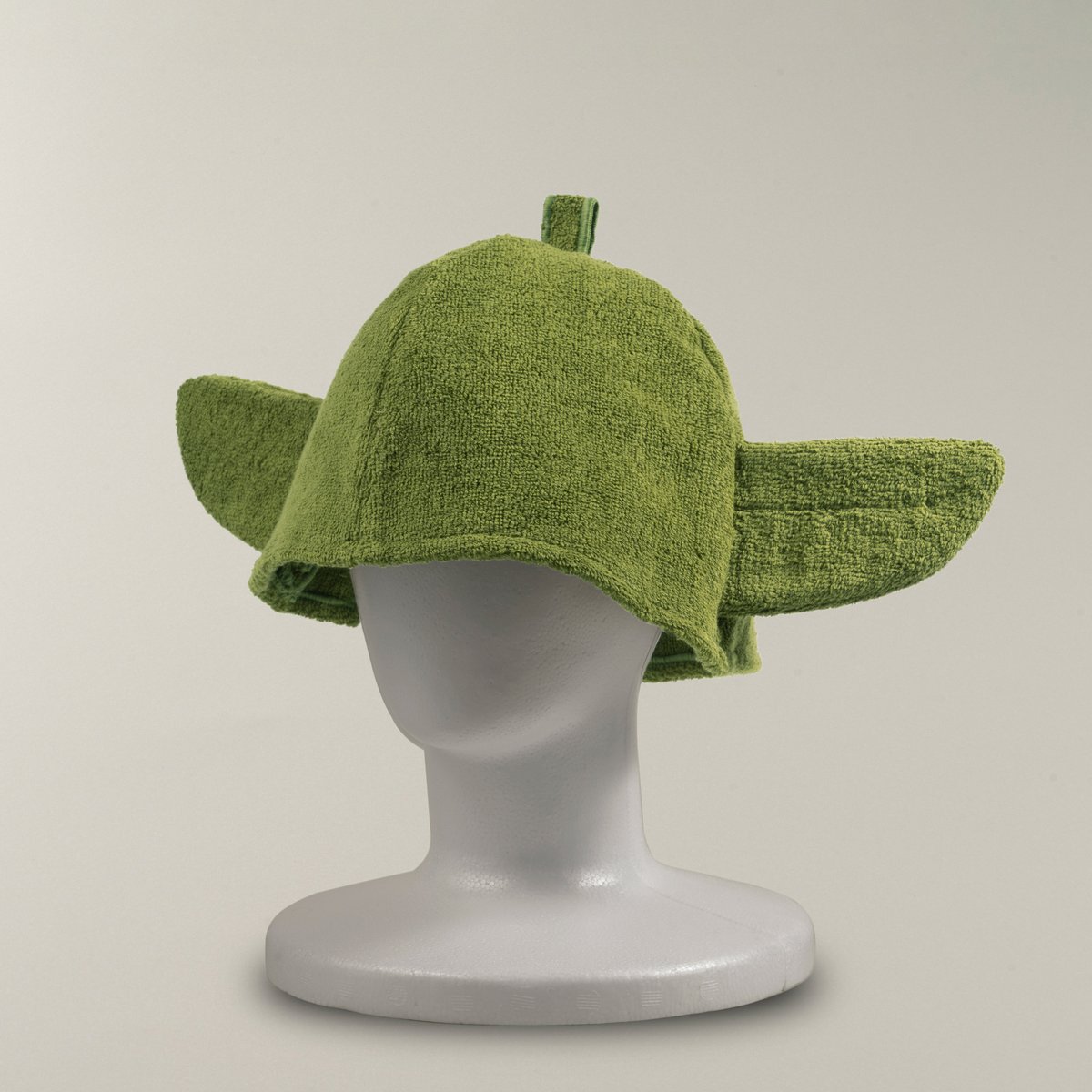 日常でもサウナでも使える
"サ陸両用メガネ" JINS SAUNAに
#スターウォーズ デザインが登場👓

デザインは2種類！
🔸ダース・ベイダー
🔸ヨーダ

キャラクターになりきれる
「サウナハット型メガネケース」付き♨

JINS一部店舗・オンラインショップで販売中
➤ ac.ebis.ne.jp/tr_set.php?arg…