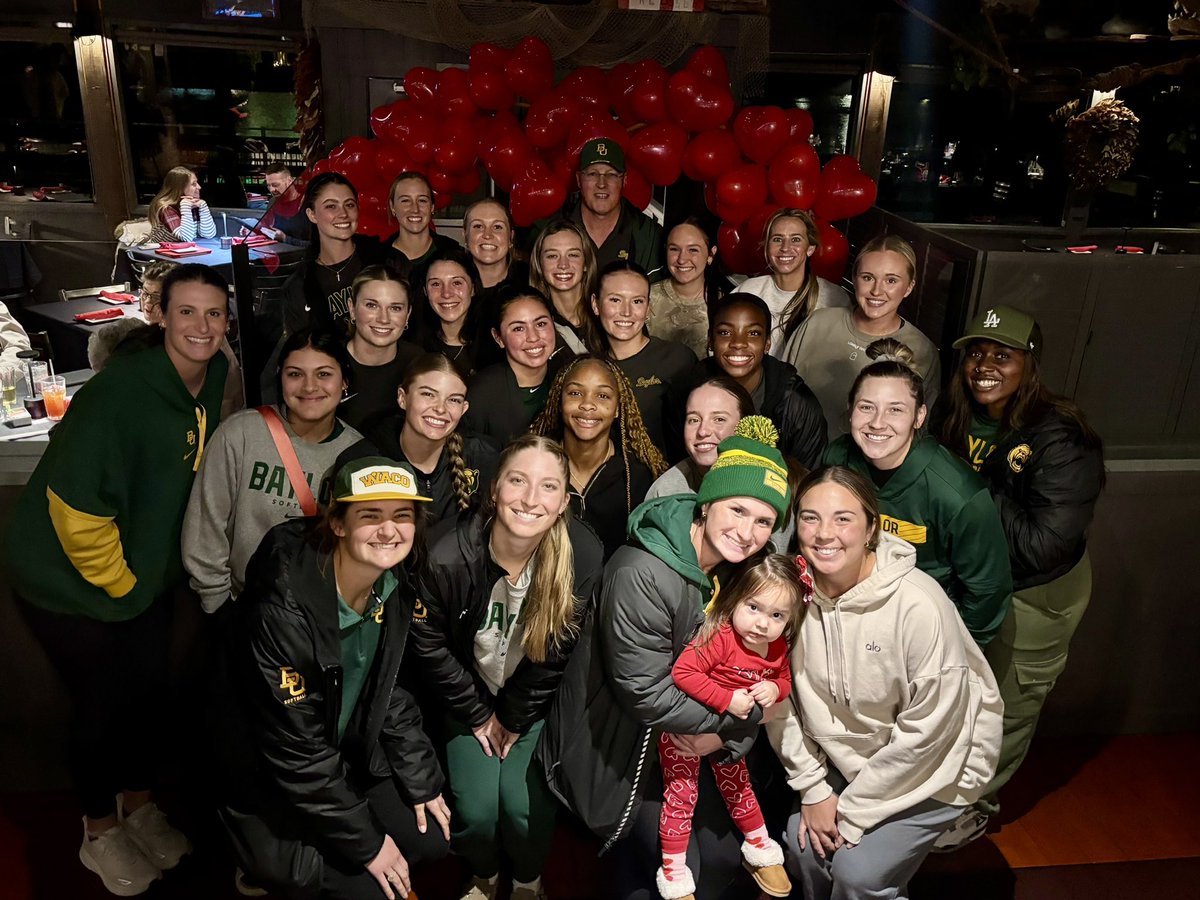 My valentine’s dates! ❤️❤️❤️ 
Amazing meal at The Brazos Landing!
#whatateam #sicem 
Thank you Claude and Becky Lindsey