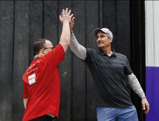 HeartstringsCF's tweet photo. 🏃‍♂️ Exciting Day at K-State! 3 of our employees had an unforgettable time at the K-State Track team coaches &amp; Olympians! A huge thank you to everyone at the Cliff Rovelto Indoor Track for welcoming us &amp; sharing your passion for the sport! #KStateTrack #Olympians #TrackAndField https://t.co/MJ8H2ue8xZ