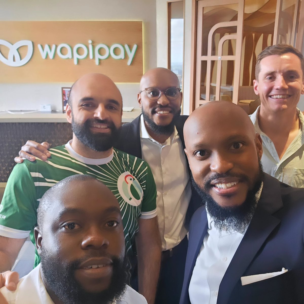 endichu's tweet photo. Look who popped in, @TaptapSend 

Excited to announce the beginning of our partnership and join the great progress they continue to make globally! 

There is still a lot more to build and solve!

#WhereInTheWorldDoYouPay 
@wapi_pay
#JourneyToATrillion 
#Allin2025 
@ndichupm https://t.co/pOxFSsGadY