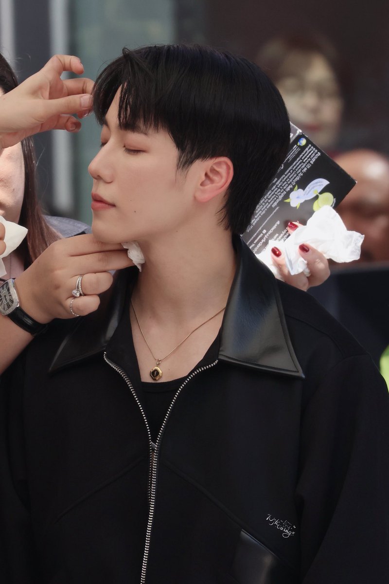 NjkTung's tweet photo. 😜

TRESEMME TH X YINWAR
#TRESemmexYinWar
#warwanarat 
@warwanarat https://t.co/K9o7Kz1toY