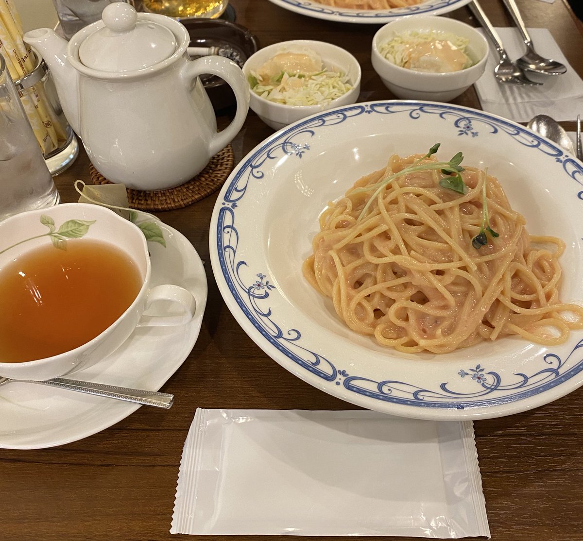 今日はカフェランチ🍽
アールグレイが美味しかった😋