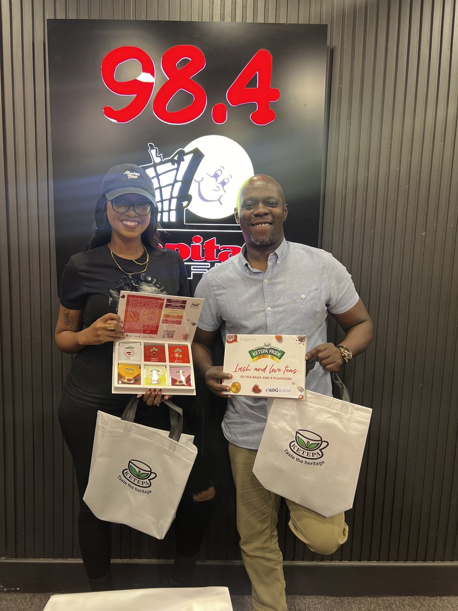 984inthemorning's tweet photo. Thank you @KetepaLtd for the amazing Valentine goodies @ChikoLawi and @blinkypenguin https://t.co/s4PaWjDXFm