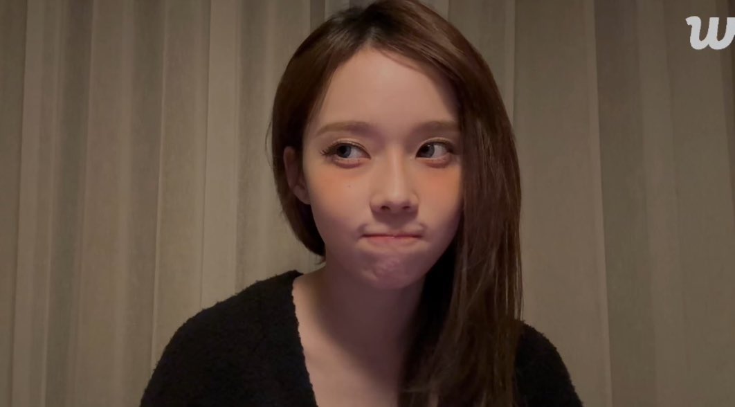 ไม่เคยพอใจ อะไรสักอย่าง <a href="/mackybwinterx/">แก้มหอม</a>