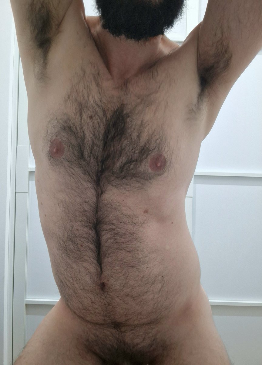 👀