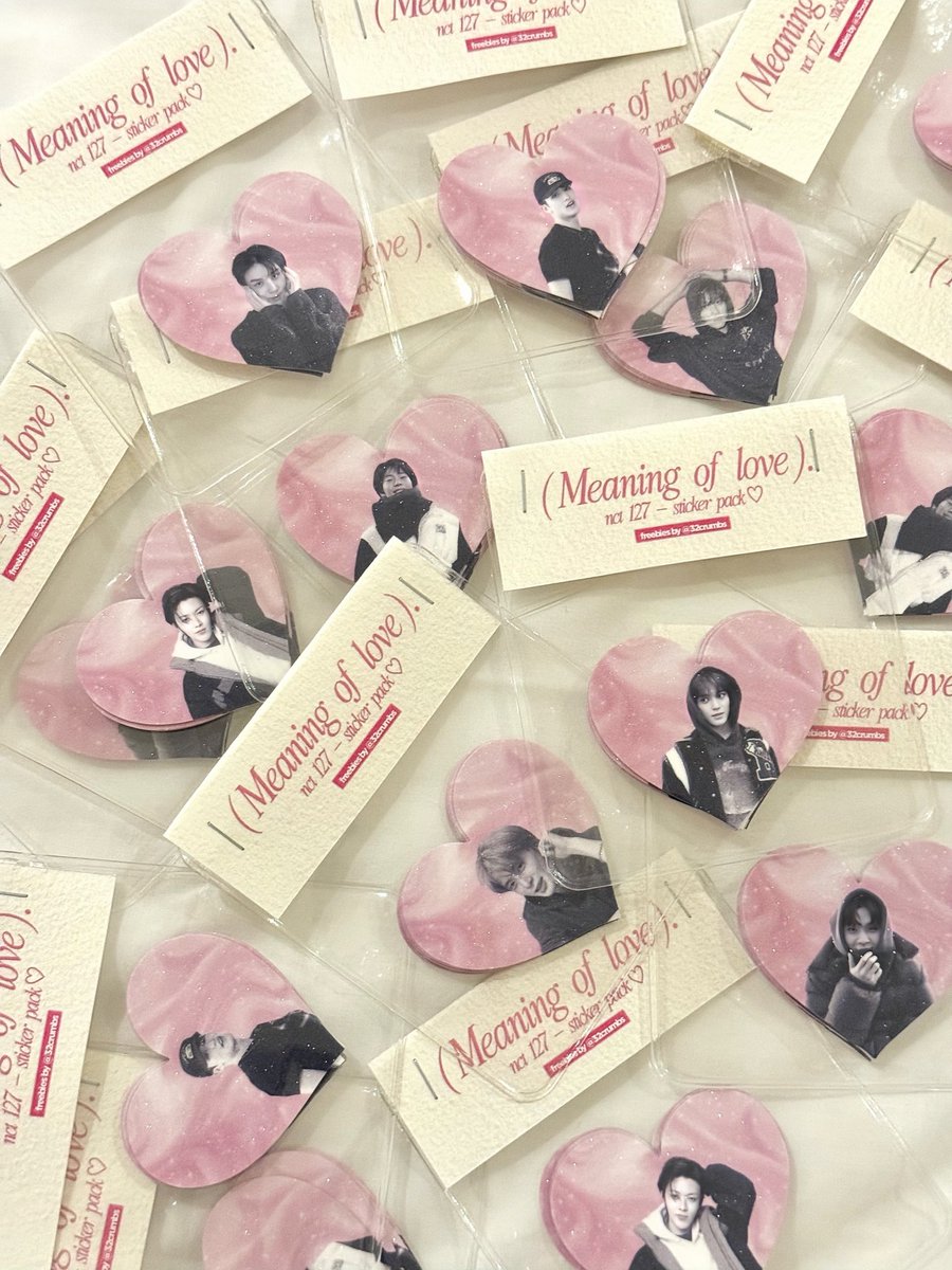 crumbsofj's tweet photo. Momentum freebies for day 1 &amp; day 2 (additional) !! See youuuuu all ♡ https://t.co/qPHMcKscjn