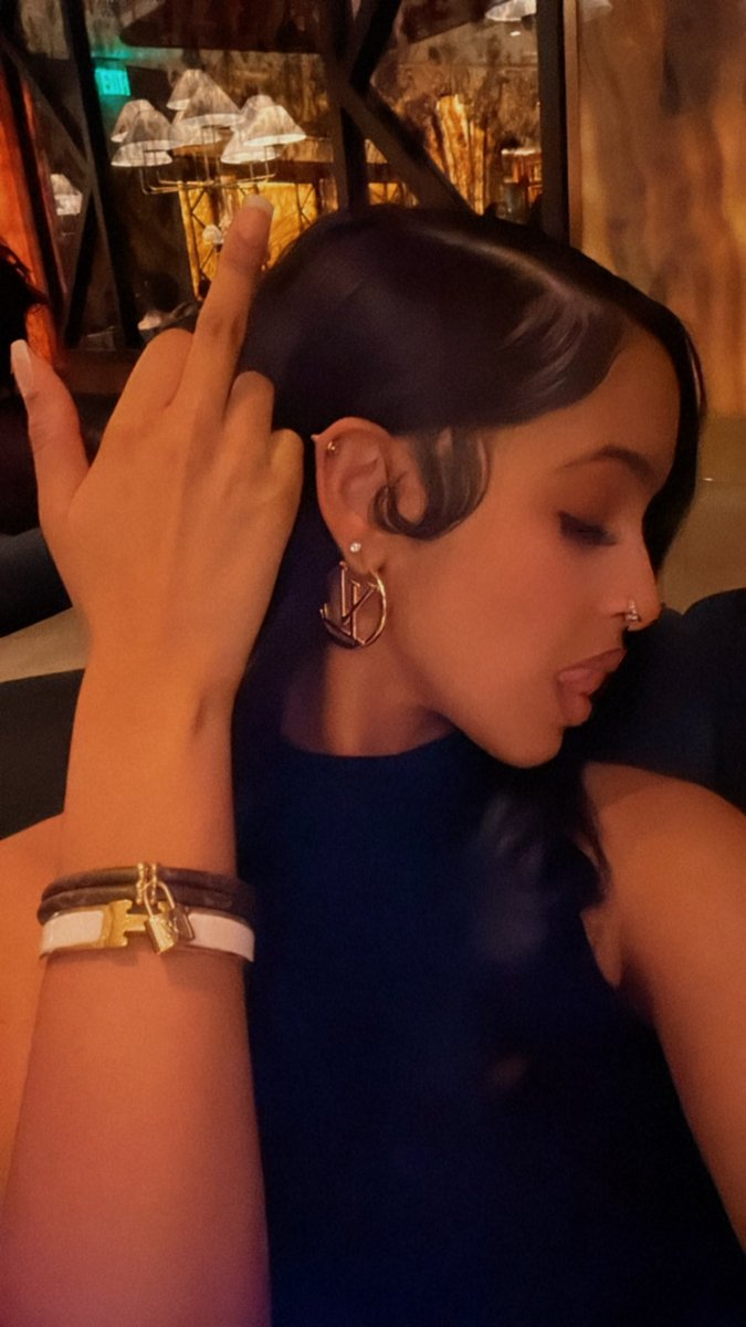 راية (@_yourgirlrayaa) on Twitter photo 