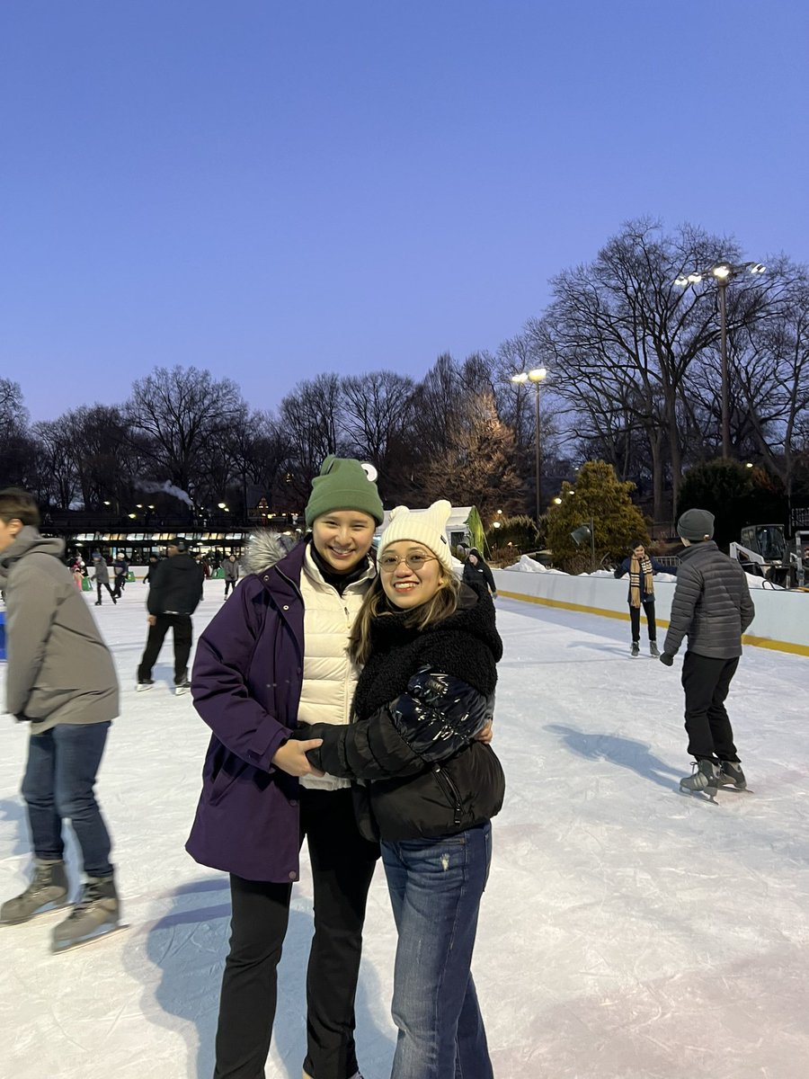 c_lunaaa's tweet photo. Winter with my baby! Happy valentine’s day my baby!! 💗💗 https://t.co/xvq7i1ITSJ