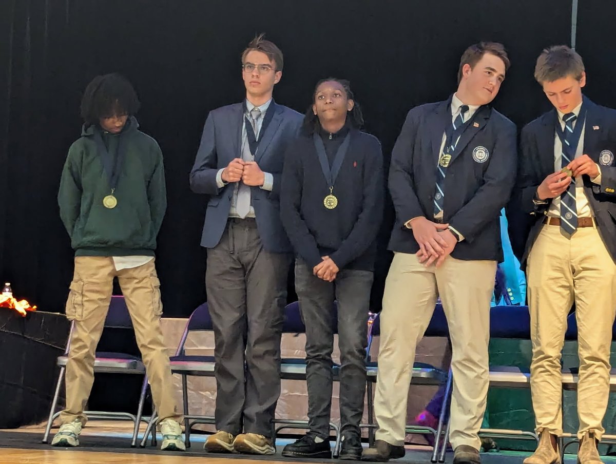 ericalongatl's tweet image. Gold medal in the regional science fair and headed to State! Congratulations Ralphie. You are a heckuva engineer! #ProjectENGAGES ⁦@apsupdate⁩ ⁦@APSMaysRaiders⁩ ⁦@GeorgiaTech⁩