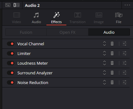 La voix sur l'episode deix va etre un peut bizzard, Mais au moins le hiss est presque partit ;-;