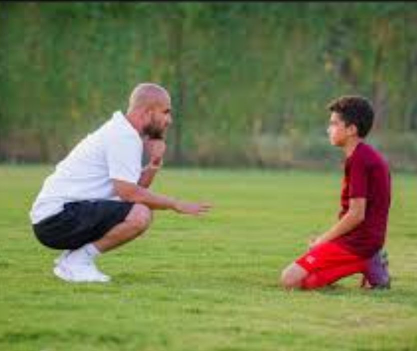 بصرف النظر عن تحديد من المسئول عن  التدريب الذهني للرياضيين، فإن الرياضي يجب أن يأخذ فرصته من تعلم المهارات النفسية اللازمة والتدريب المستمر عليها بالقدر الذي يسمح له بإظهار أفضل مقدرة له بدنياً ونفسياً في مواقف التدريب والمنافسة الرياضية.