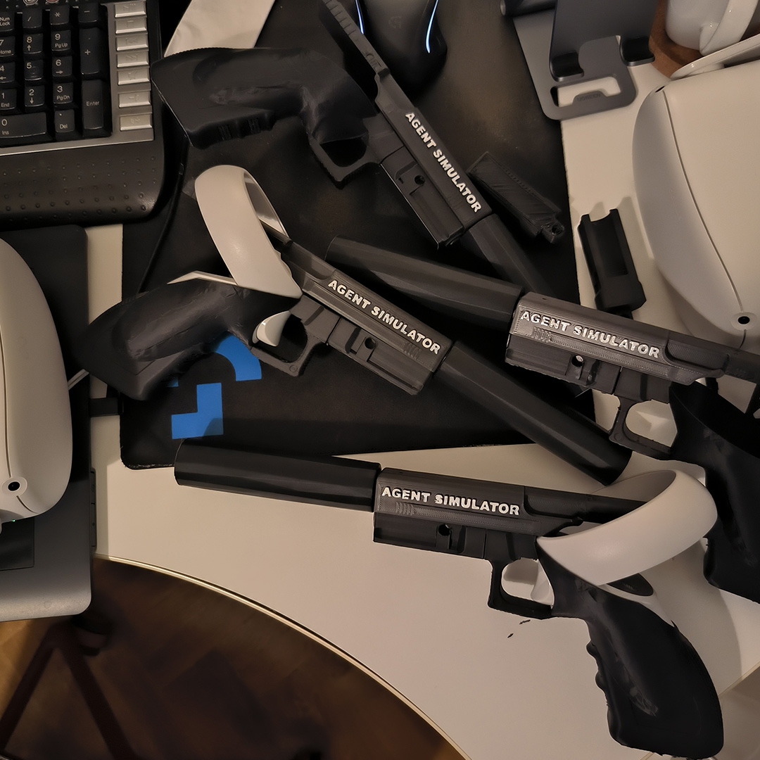StudioGamebit's tweet image. We prepeared Gamescom guns for Agent Simulator #Gaming #VirtualReality #MetaQuest #AgentSimulator #VR #AugmentedReality #AR #MixedReality
