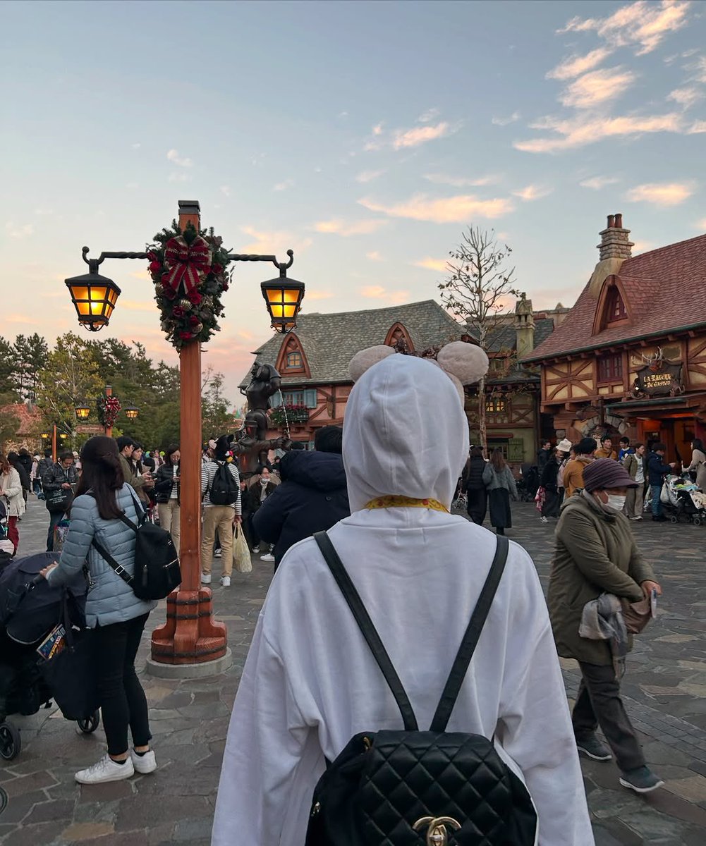 jisupics's tweet image. #LIA lia_loves___ instagram update