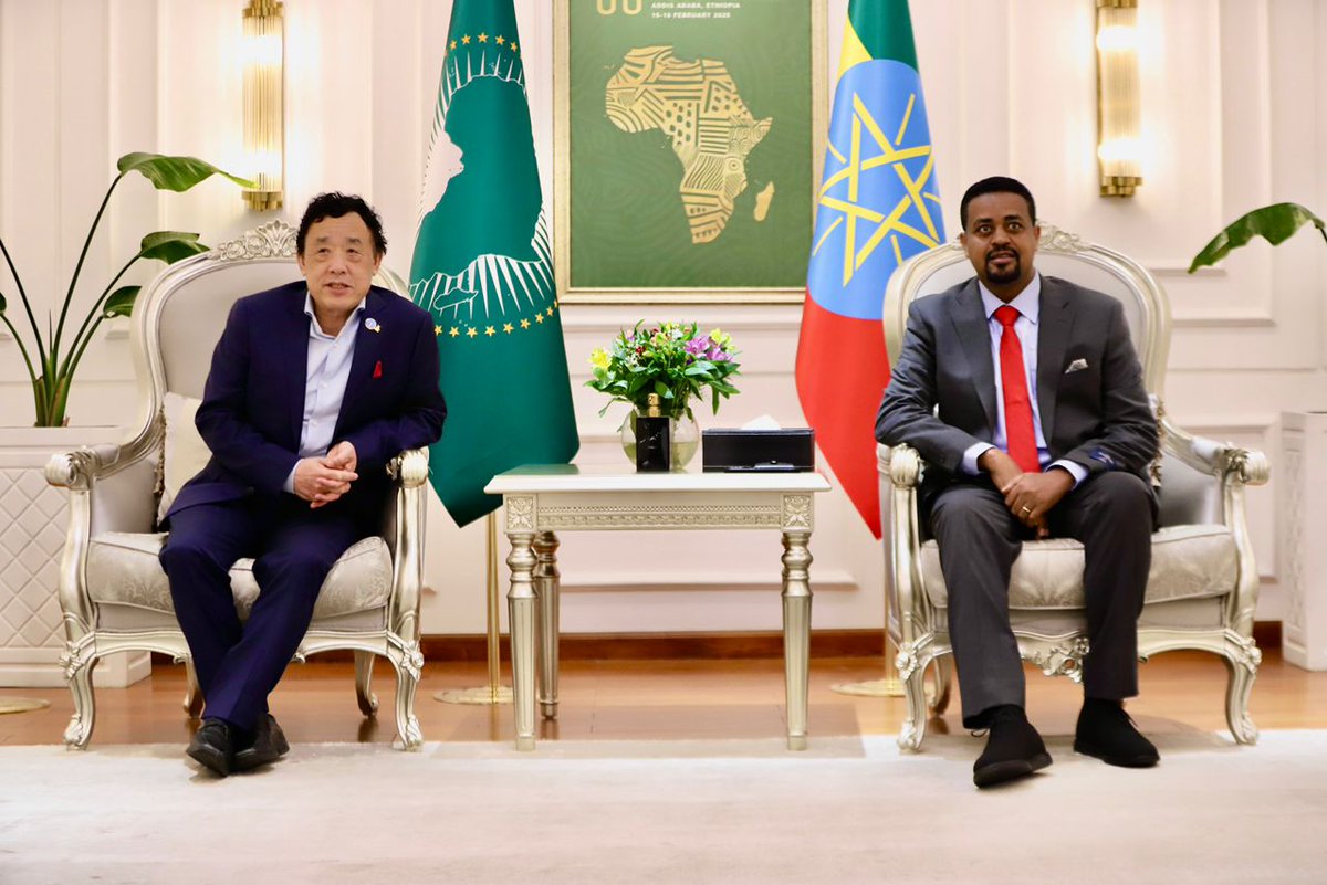 A warm welcome to <a href="/FAODG/">FAO Director-General QU Dongyu</a> Qu Dongyu to #AddisAbaba, for the 38th #AUSummit &amp; high-level side event on nutrition. Grateful to Dr Efa Muleta, Ethiopia’s State Minister for Agriculture, along with <a href="/AbebeHGabriel/">Abebe Haile-Gabriel</a> &amp; <a href="/ZimudziFarayi/">Farayi Zimudzi</a> for the warm reception.  <a href="/FAOAfrica/">FAO in Africa</a> <a href="/FAOEthiopia/">FAO Ethiopia</a>
