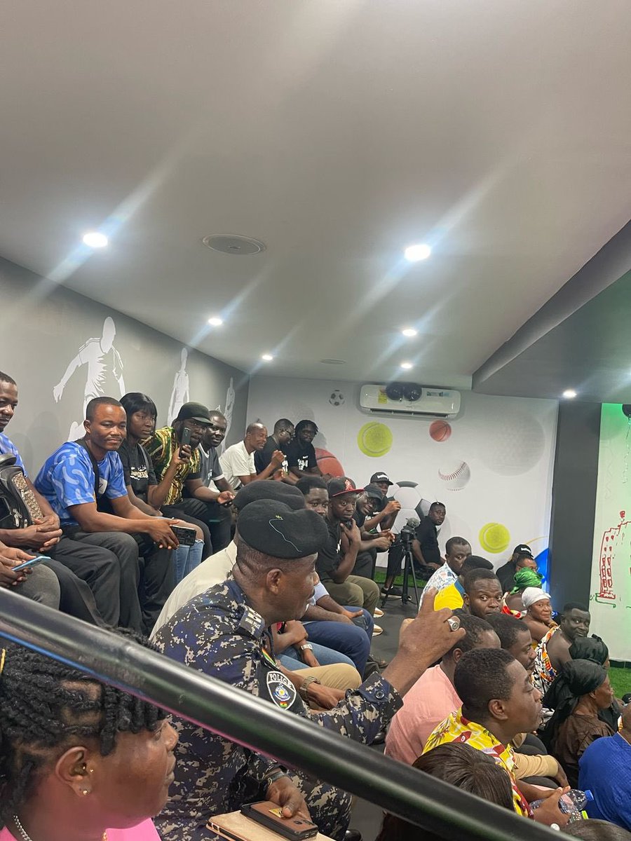 Emcee_nice's tweet image. All on board the winning way. #BetwaydeySunyani