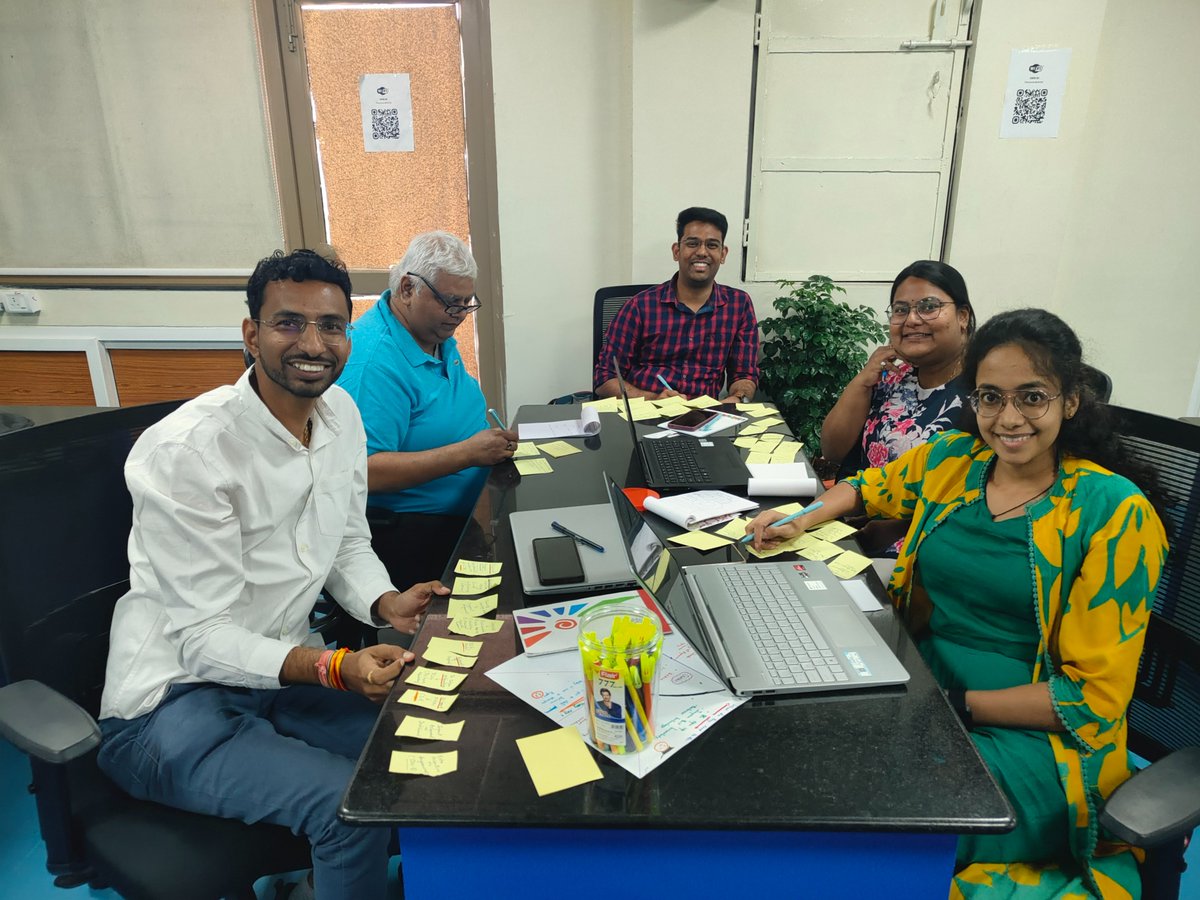 incubator_cdfd's tweet image. Thrilled to announce the successful completion of a dynamic two-day #DesignThinkingWorkshop facilitated by Prof. Mark Watson! 🌟 (1/4)