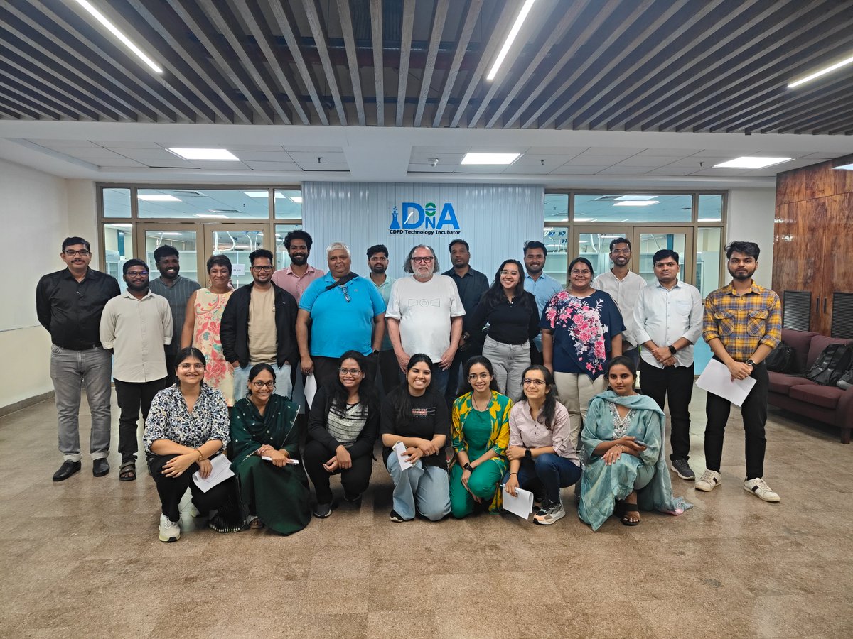 incubator_cdfd's tweet image. Thrilled to announce the successful completion of a dynamic two-day #DesignThinkingWorkshop facilitated by Prof. Mark Watson! 🌟 (1/4)