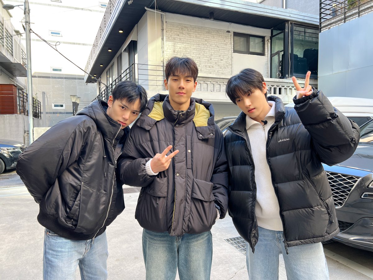 몬스타엑스_MONSTA X tweet media