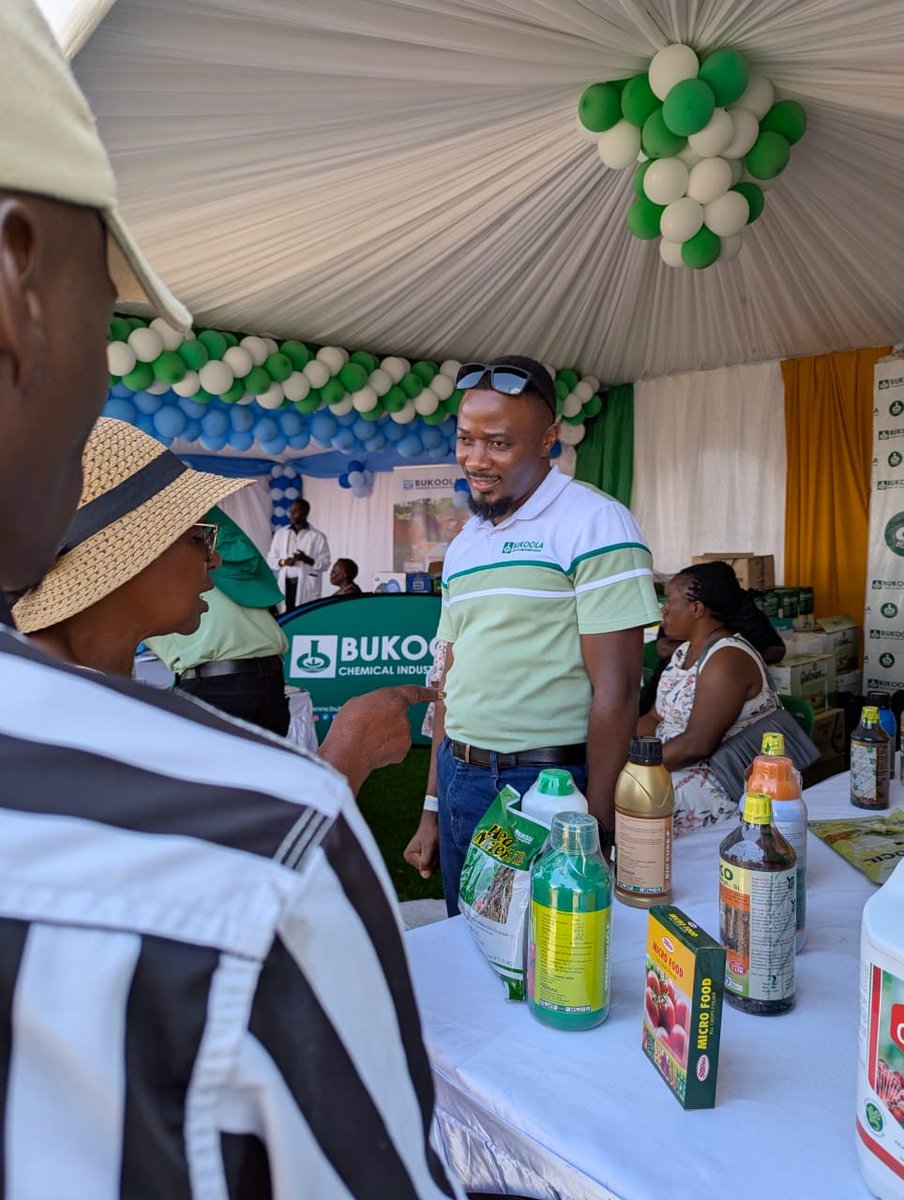 BukoolaChemical's tweet photo. We're excited to discuss your farming needs and provide expert advice here at the Harvest Money Expo 2025. Come talk to us at the Bukoola Chemicals stall.
#HarvestMoneyExpo #BukoolaChemicals #AskTheExperts #FarmingChallenges https://t.co/y9KLFf5Hsj