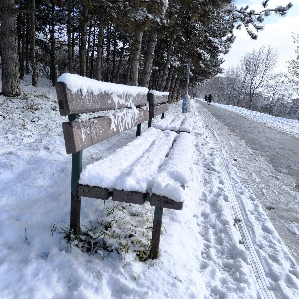 HOpalkova's tweet photo. Líšeň is my Valentine 💕

Připadám si jako na horách, ne nadarmo se Líšni říkají Opičí hory.. ❄️🌨️👣

#Valentyn #Lisen #Brno #unor #zima https://t.co/Zo6J9EWpo6