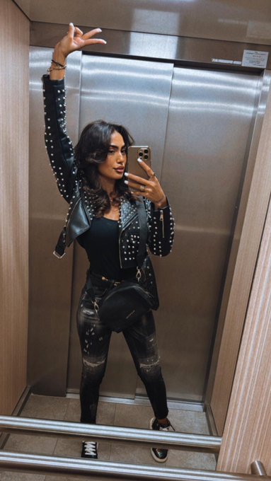 VanesaMonroe0