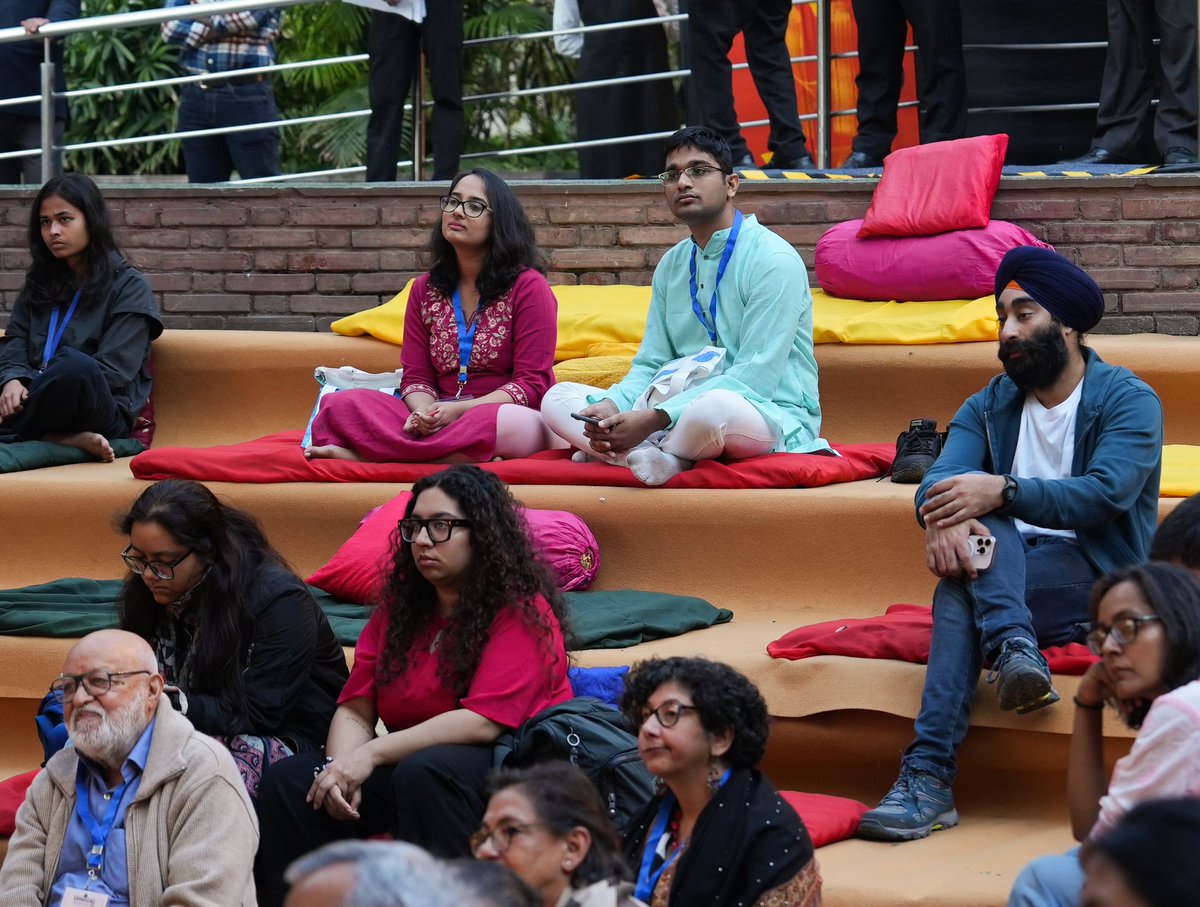 लव इन संस्कृत • समन्वय

#Samanvay2025 #साथजुड़ेंसाथपढ़ें