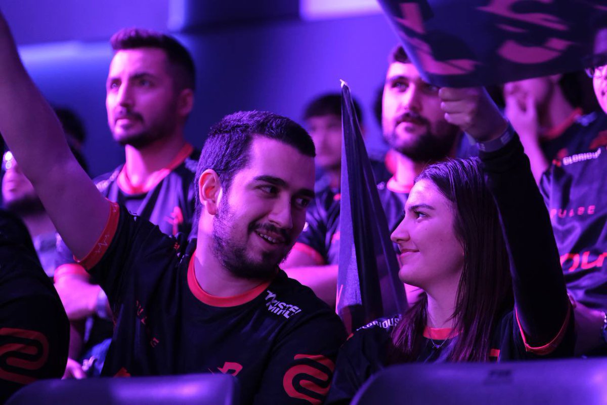 Aşkın ritmi de PULSE’ta ❤️

Happy Valentine’s Day! 

#ValentinesDay