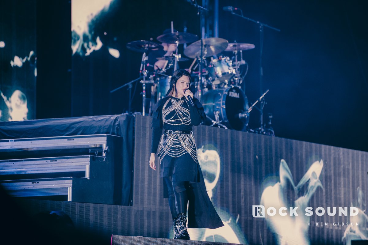 Rock Sound tweet media