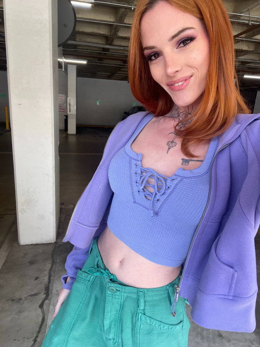 Are there any straight men out there that don't mind if their girlfriend has a third leg🥺🏳️‍⚧️❤️