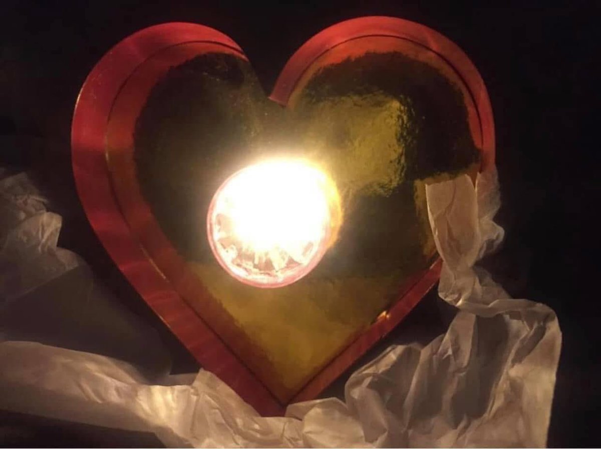 Sending love and light into the Twittersphere #ValentinesDay