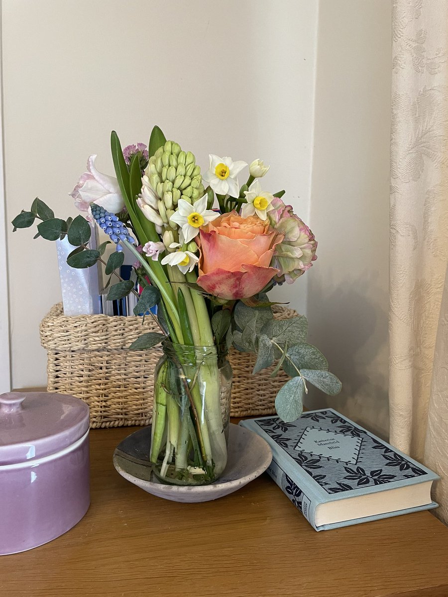 Lovely flowers from a darling friend for ‘Galantines Day’ ❤️