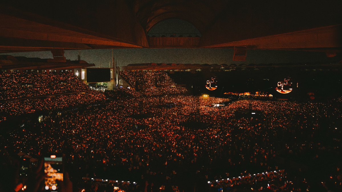 Take us back to the Coldplay shows 🤍✨

#ZayedSportsCity