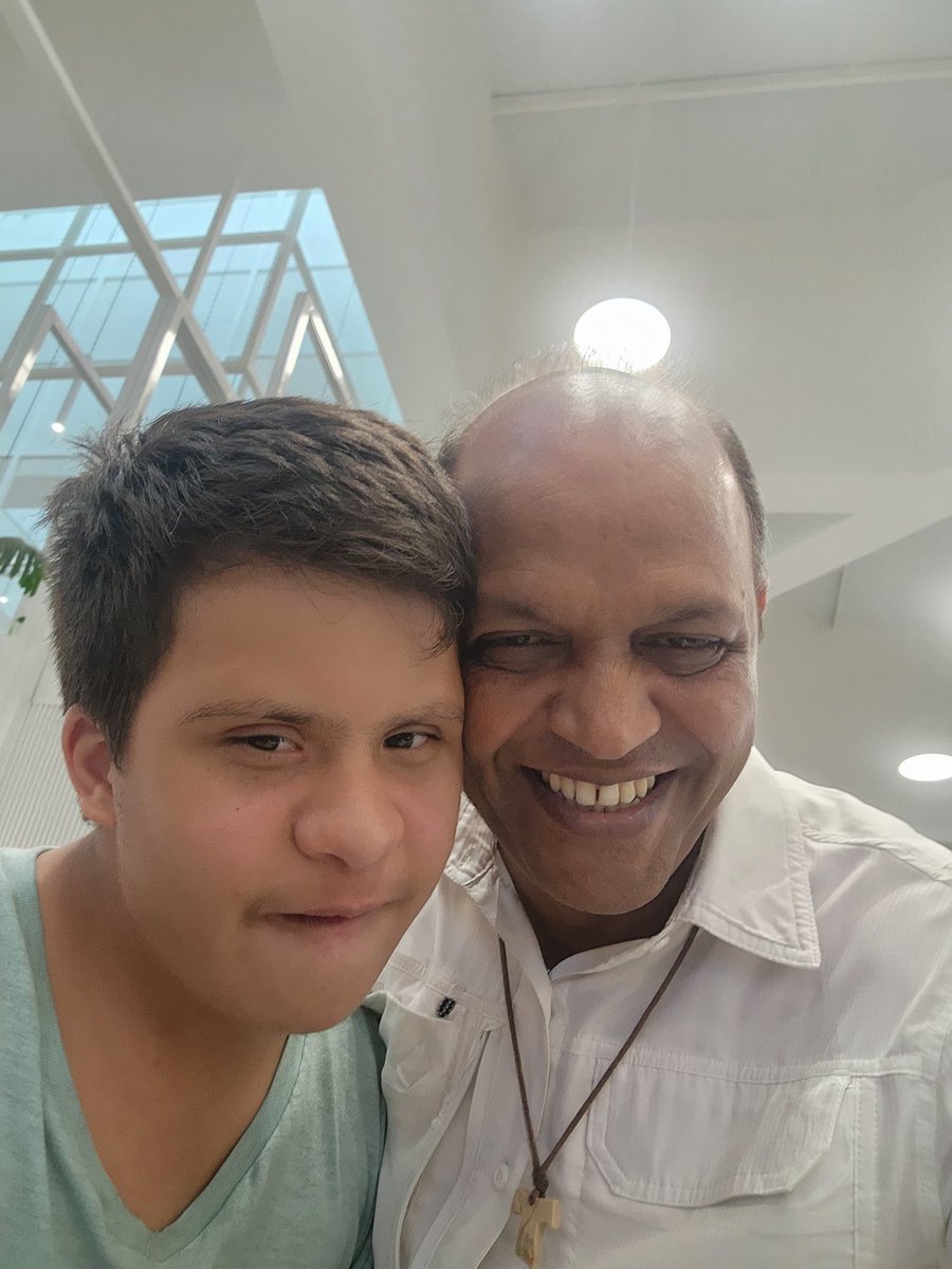 El amor se nace y no se pide