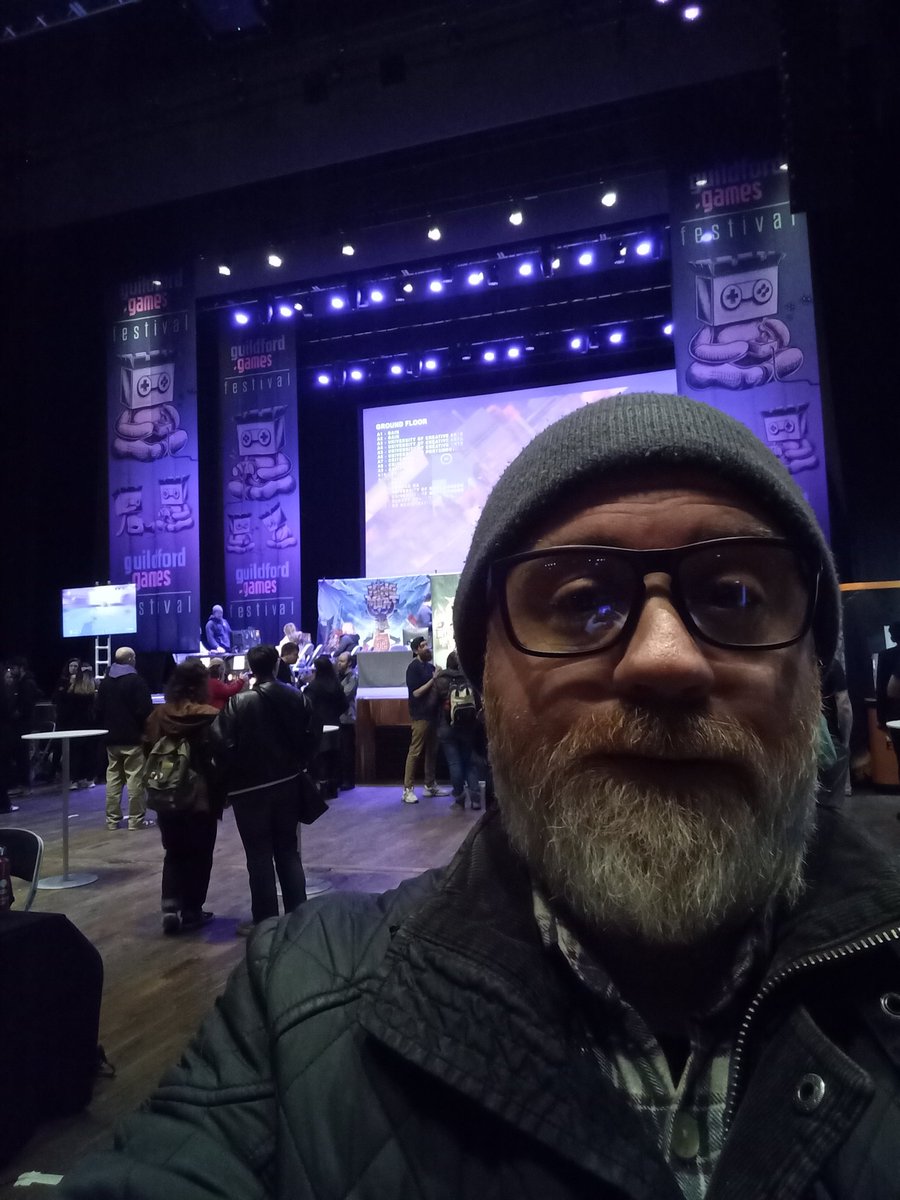 RogerAdamsVO's tweet photo. Popped down to #guildford for #ggfest2025 highlights for me so far: the #announcer tearing up the tannoy's with some #banger PSA's 🤣😂🤣😂🤣😂 #Goodtimes #nicetouch https://t.co/BYUiEzOpCF