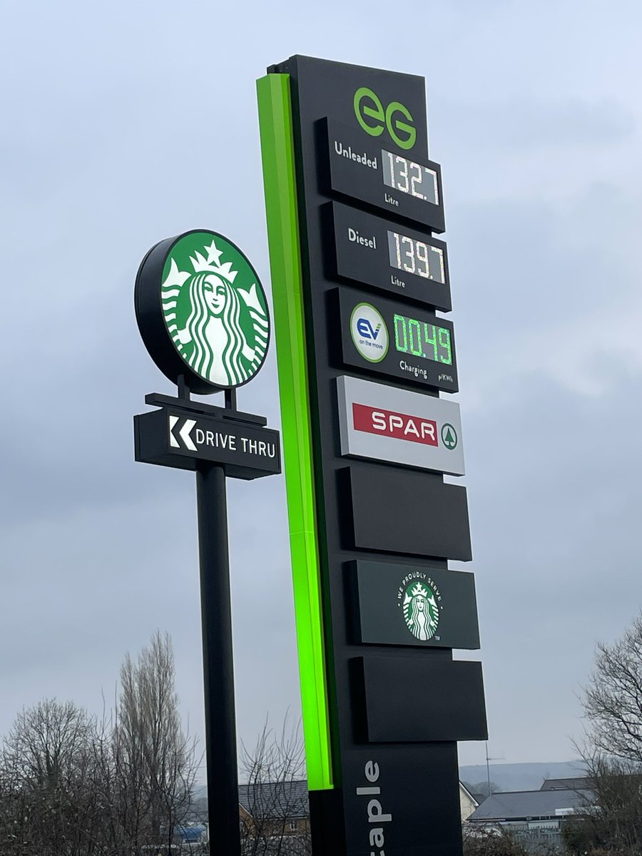 Mark Evans tweet media